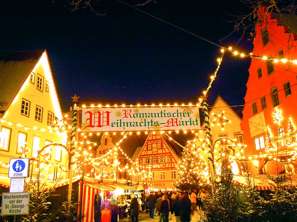 ドイツのネルトリンゲンのクリスマスマーケット