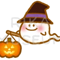 かぼちゃのランプを持った可愛いおばけのイラスト