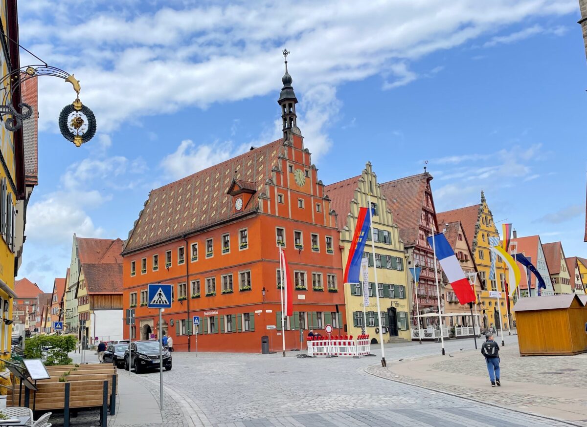 【ディンケルスビュール】おとぎの世界をひたすら愛でる – ドイツ・ロマンティック街道