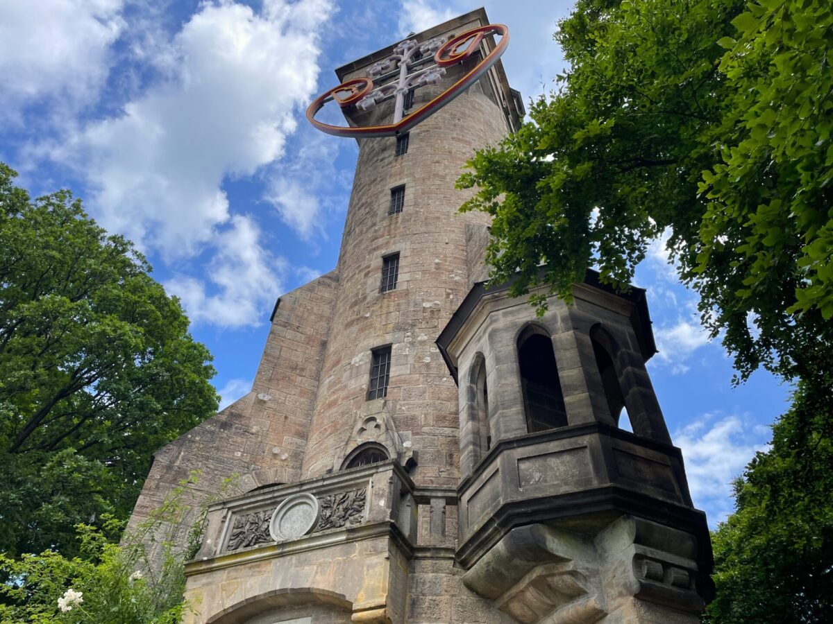 【カイザーヴィルヘルム塔】山の上から愛を伝える – ドイツ・マールブルク