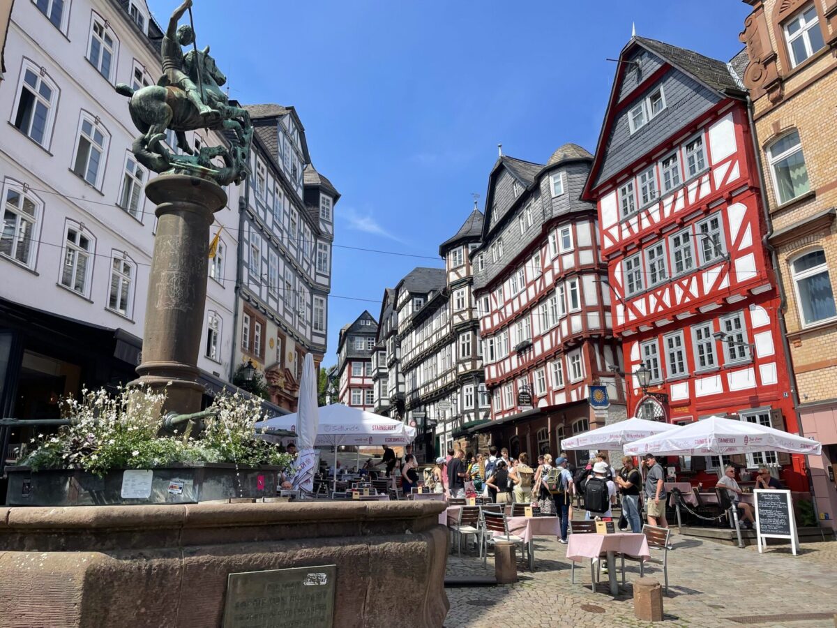 【マールブルク】まるで絵本のような、グリム兄弟ゆかりの街 – ドイツ